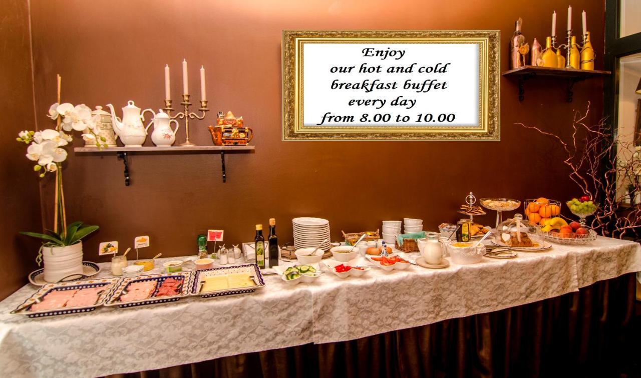 Trubarjev Art Boutique Hotel ラーシュコ エクステリア 写真