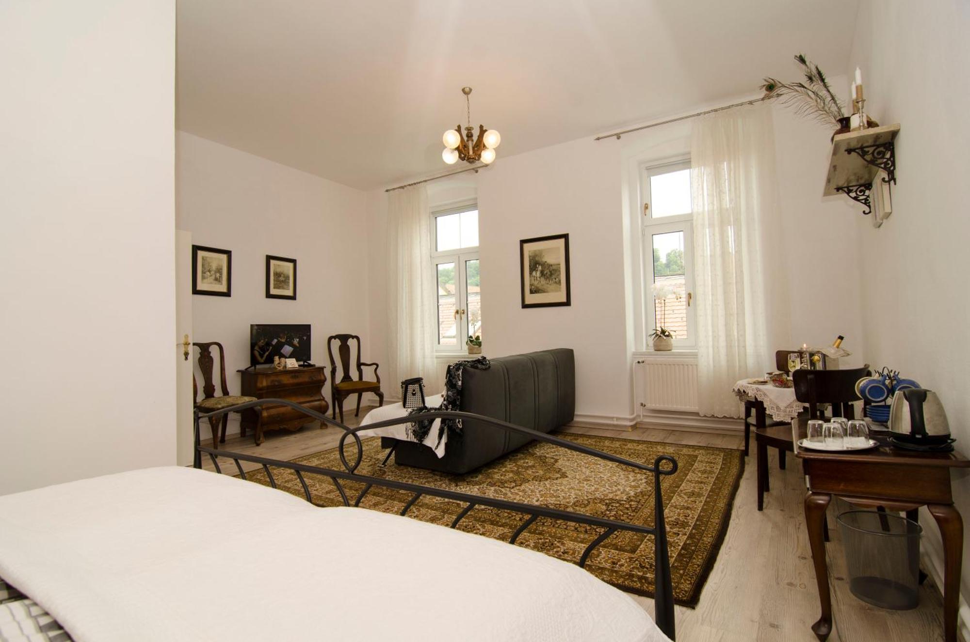 Trubarjev Art Boutique Hotel ラーシュコ 部屋 写真
