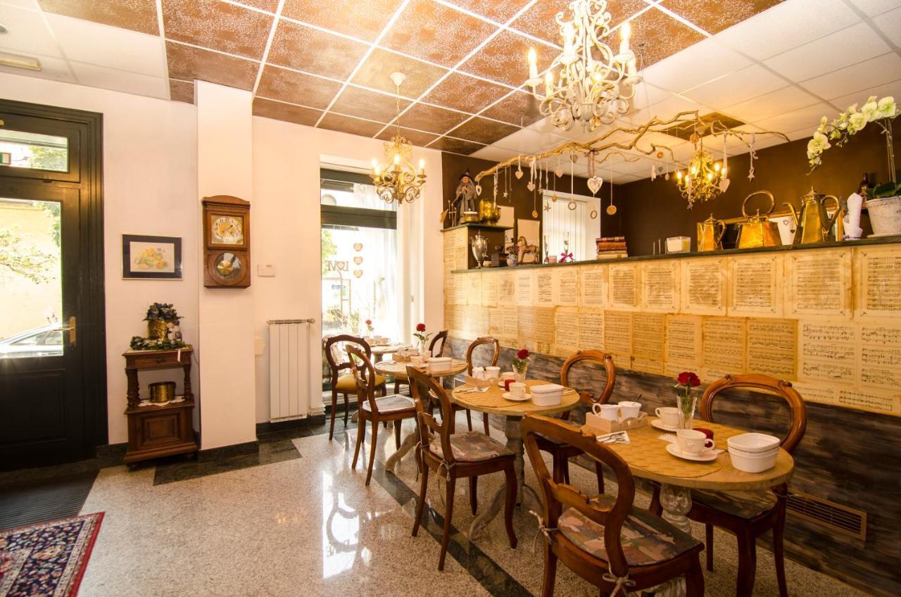 Trubarjev Art Boutique Hotel ラーシュコ エクステリア 写真