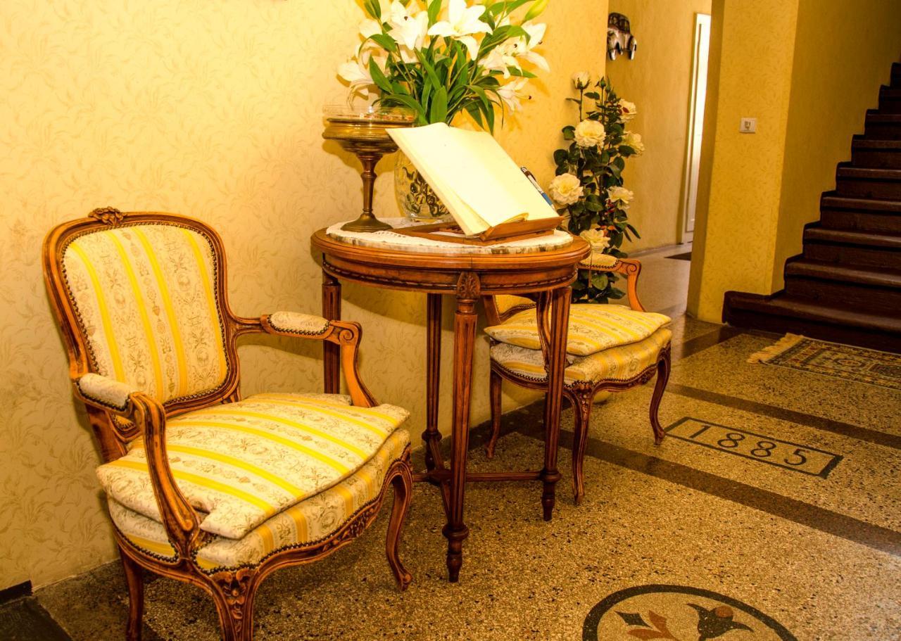 Trubarjev Art Boutique Hotel ラーシュコ エクステリア 写真